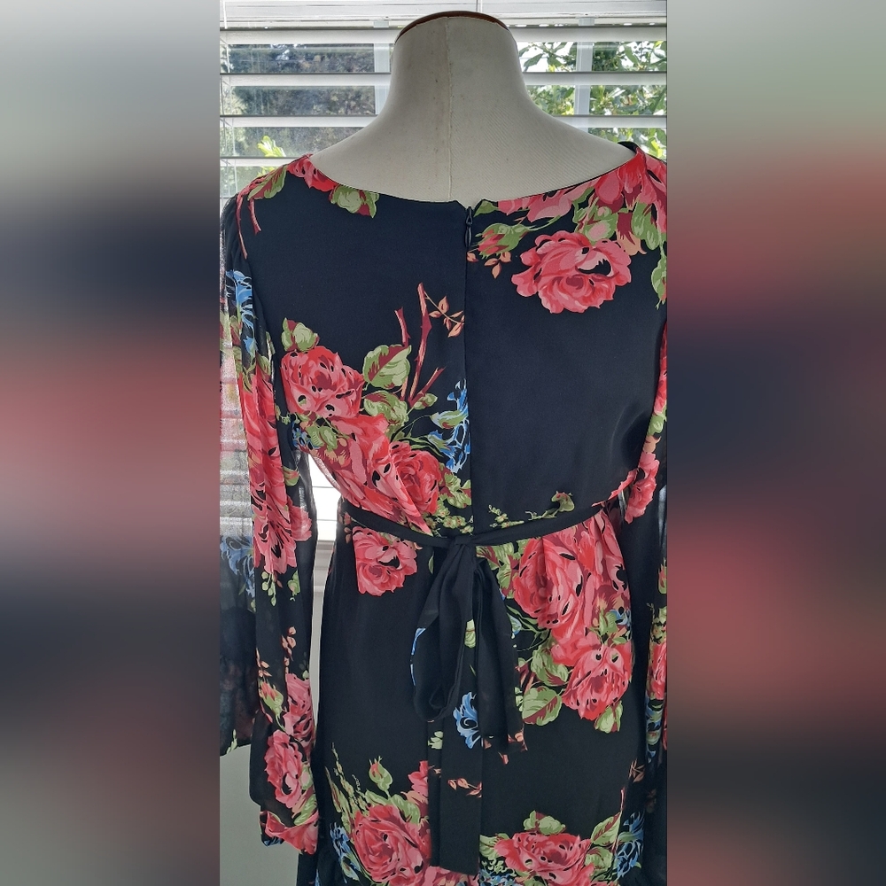Betsey Johnson Black With Multi Color Floral Print Dress Sz 10 NWOT - Picture 2 of 8